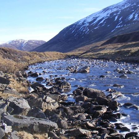 Glas Doire Lodge, Glen Roy Nature Reserve Ройбридж Экстерьер фото
